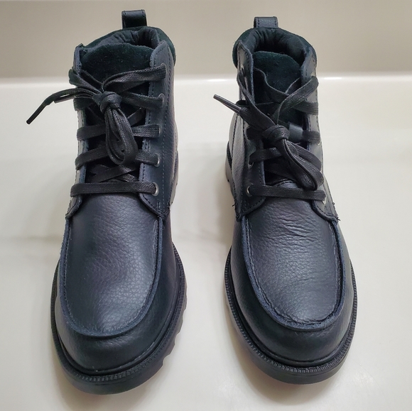 SOREL Madson Moc Toe Waterproof Boot - Picture 5 of 13